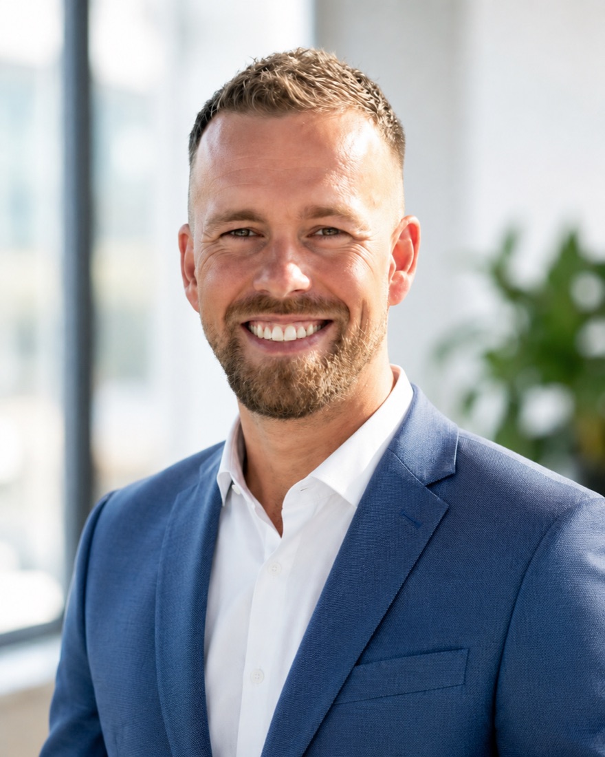 Timothy Schipper — relocation guide and founder in Paraguay